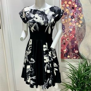 NWOT Mark Bouwer Cocktail Dress Sz.S